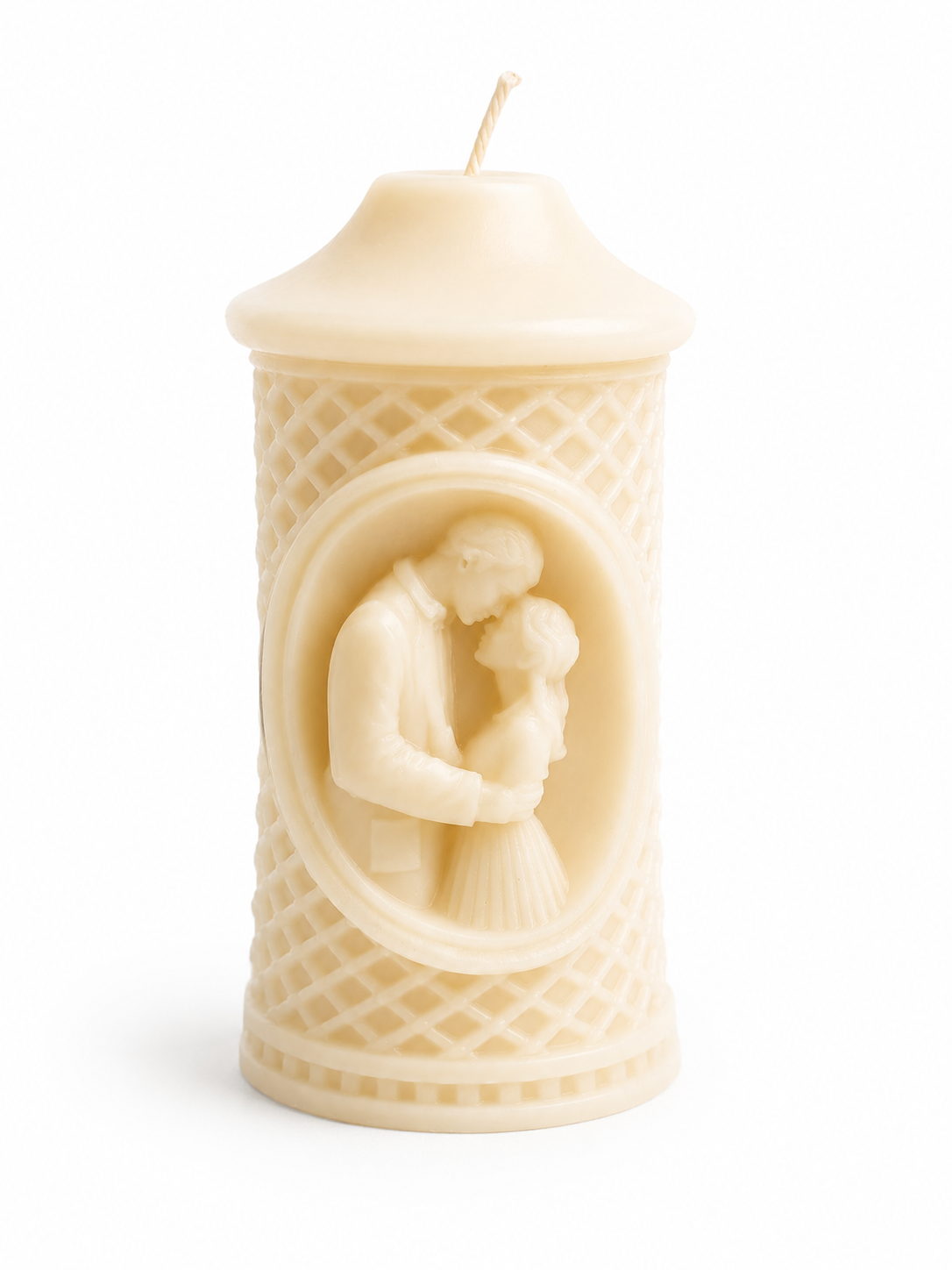 Eternal Embrace Cameo Luxury Sculptural Soy Wax Candle