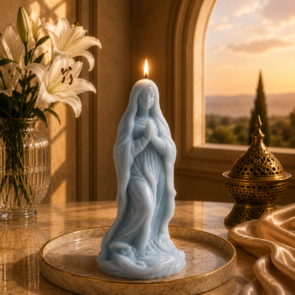 Harmony Embrace Couple Sculptural Soy Wax Candle