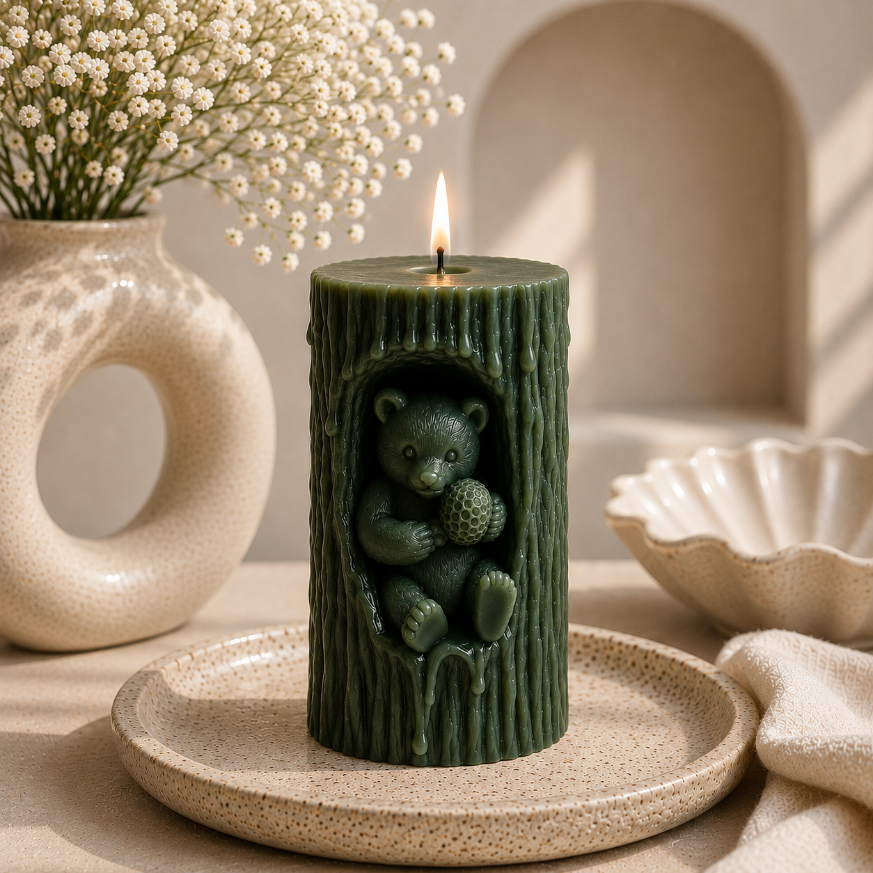 Woodland Bear Tree Trunk Sculptural Soy Wax Candl